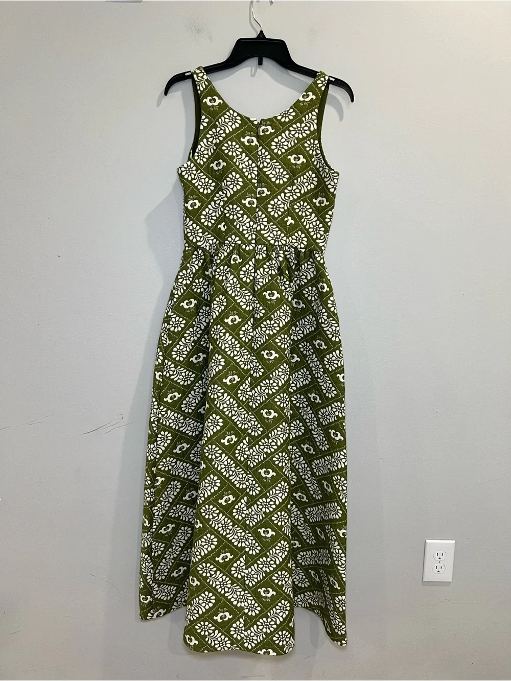 HUNTER BELL Maddy Dress size 6 Olive Green and White Floral Print midi Dress - Picture 4 of 10